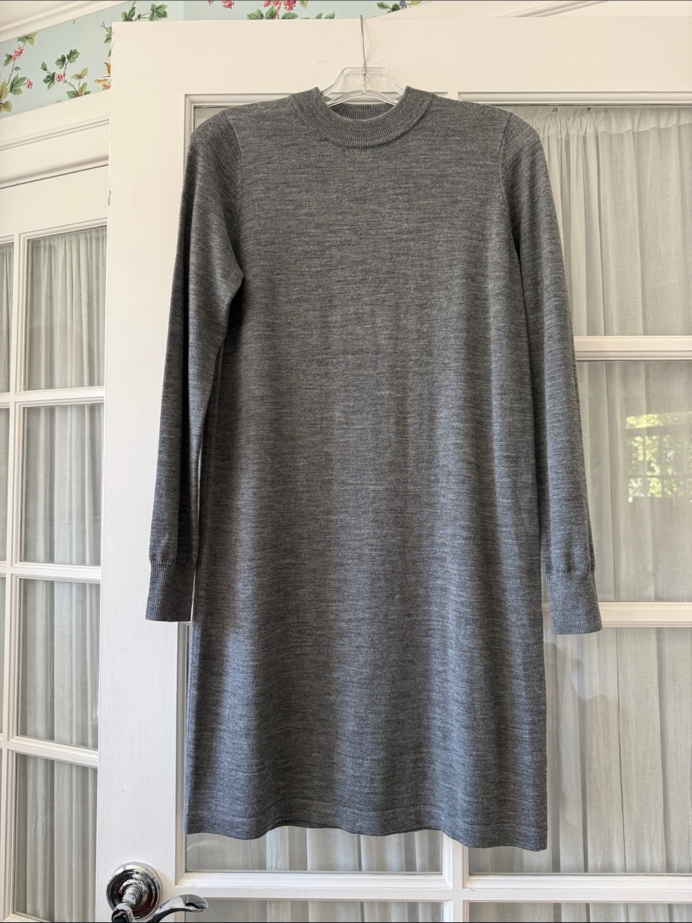 Classic Gray Long-Sleeve Wool Knit Dress
